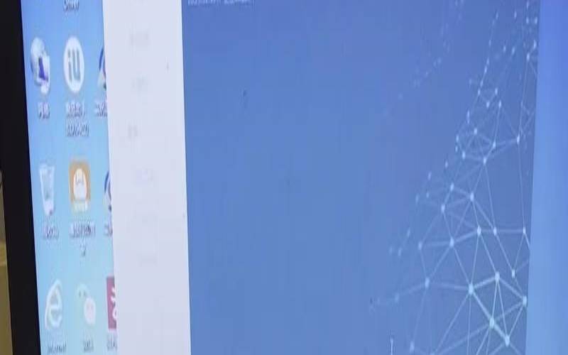 平头哥网络科技香港电信CN2线路（华为手机内存128g）