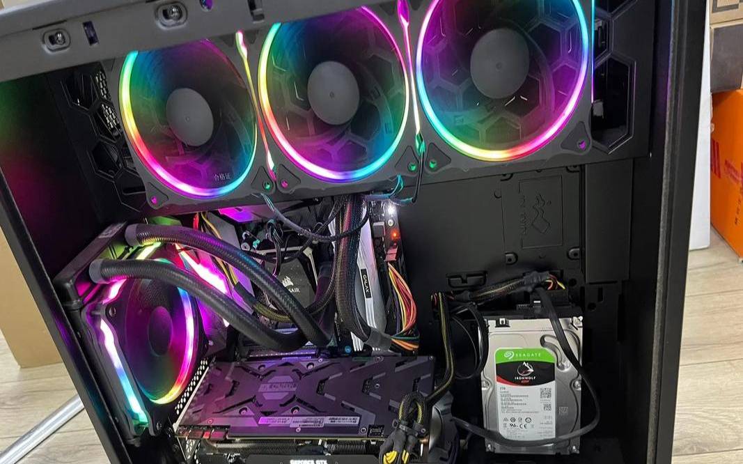DGCHost香港特价预售／1核512M／20G（8700g迷你主机）
