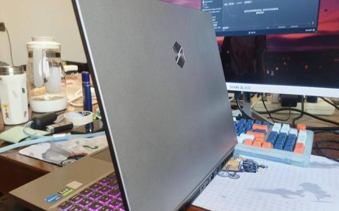 Linode（新用户送100美元，最低配VPS，$5／月(1核／1G内存／25G NVMe／1T流量)，可选11个机房）