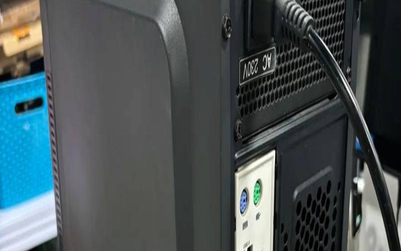 小型企业用什么服务器主机