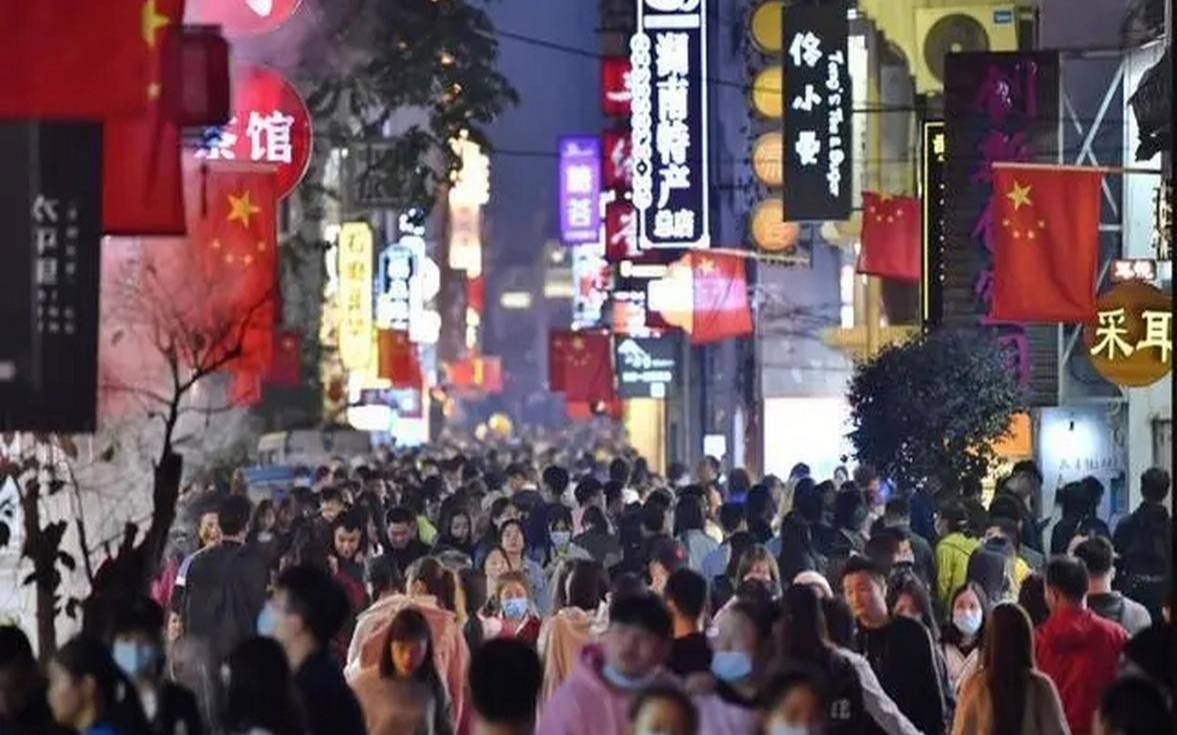 街道人流量大约是多少（市场洞察和流量纵横）