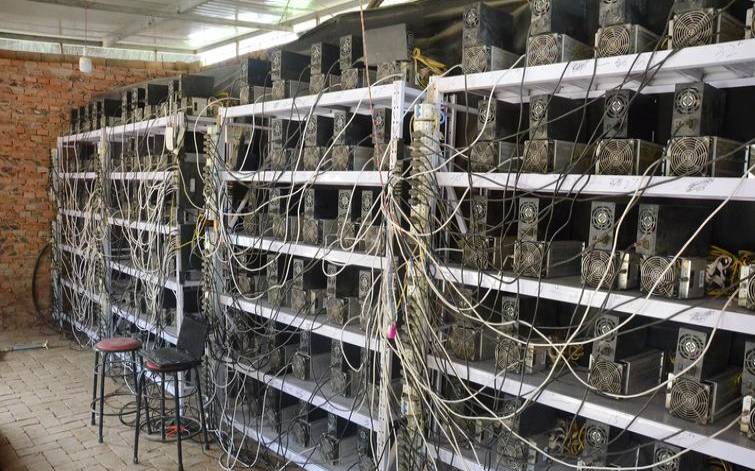 比特币挖矿在海外有利可图吗（比特币挖矿机能出口吗）