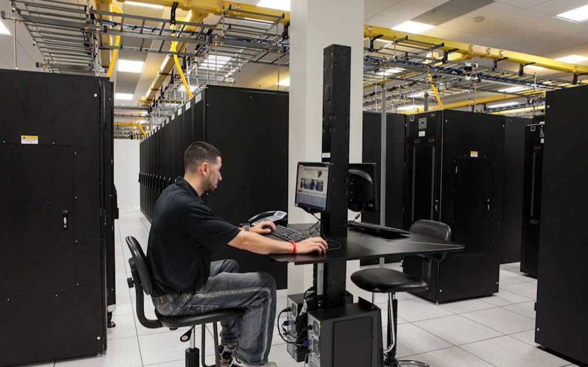 微基主机服务香港Cera机房大带宽VPS／终身89折／1核1G／100M带宽／5Gbps防御／赠送Appnode授权／KVM／623元／月