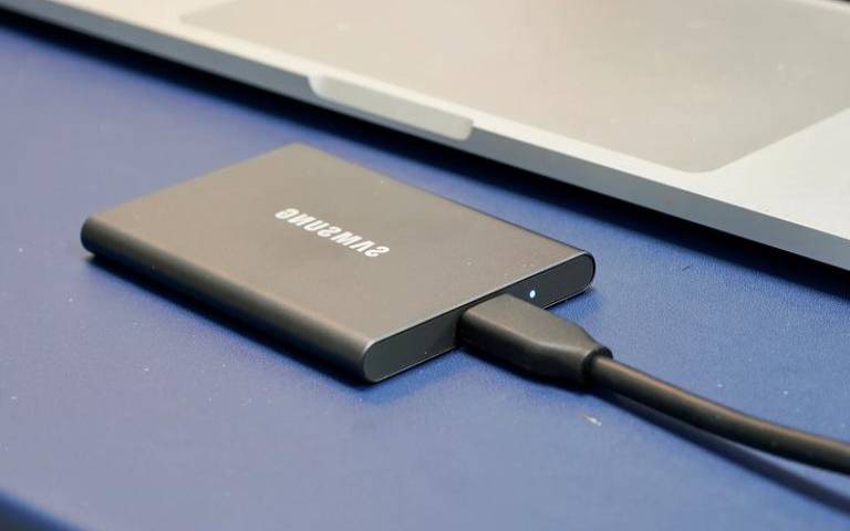 dmit（TYO.Lite.TINY开售，7折优惠，$6.9／月，1核／0.75G内存／10G SSD／2T流量／1Gbps端口）