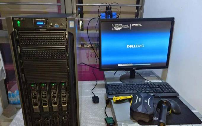 emc服务器（香港服务器负载）