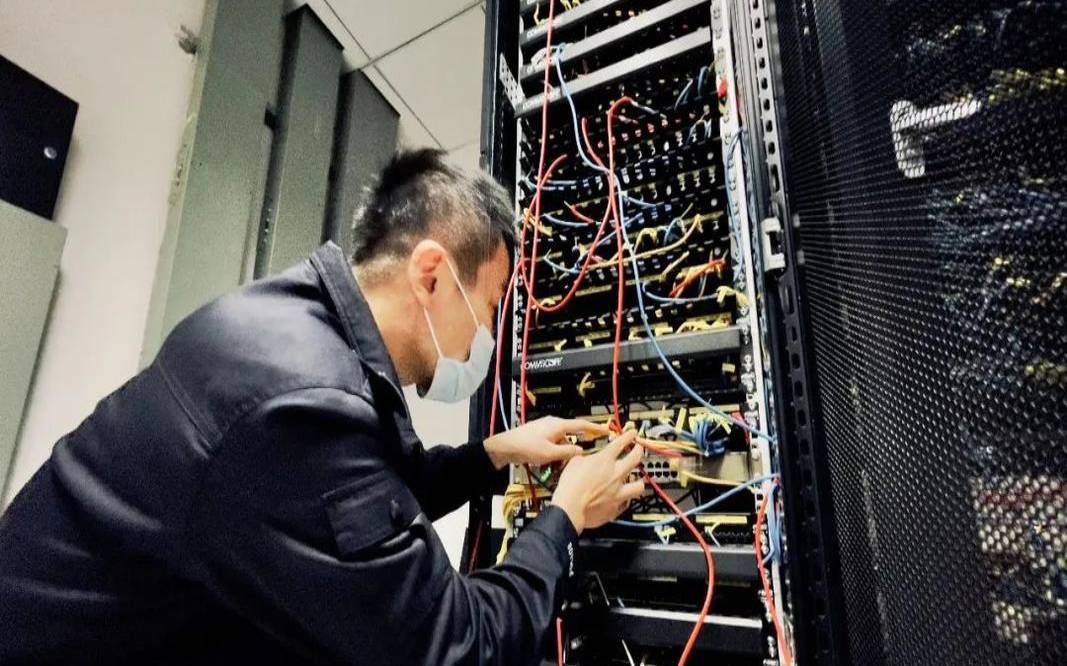 服务器维护（服务器存放地址是什么）