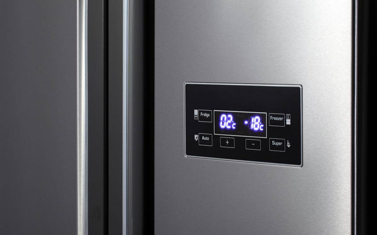 KiwiVM面板是什么（kmi面板是什么意思）