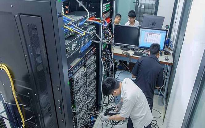 网络连接服务器（深圳网络服务器在哪里）