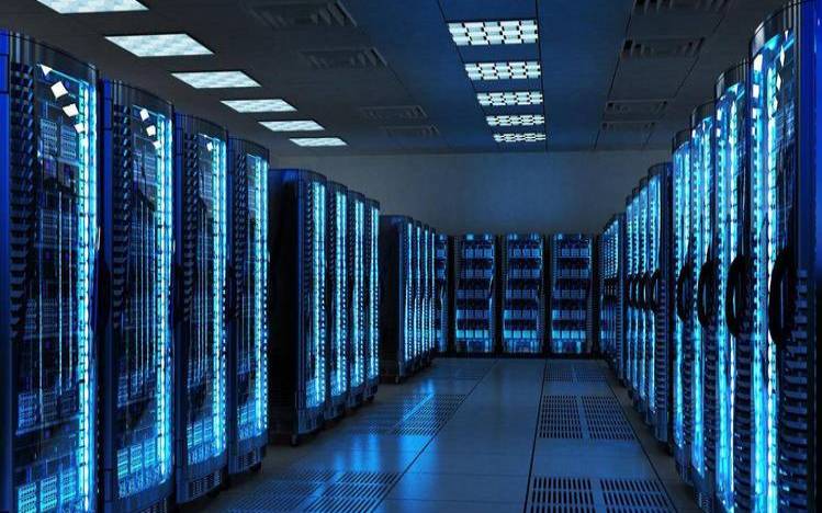 一个数据中心有多少台服务器（一个数据中心要占多大地方）