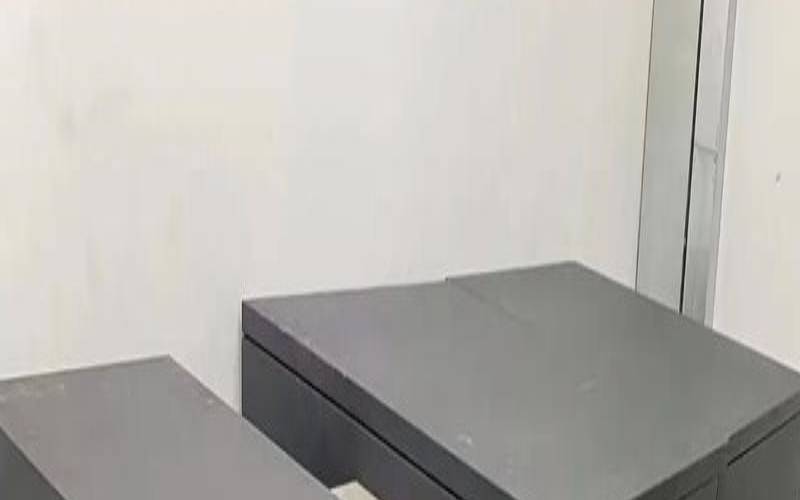 ups和主机能一起用吗（ups配电箱和ups主机）